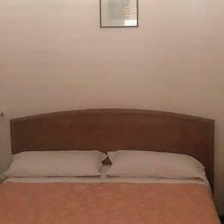 Le Di Aisa 3*